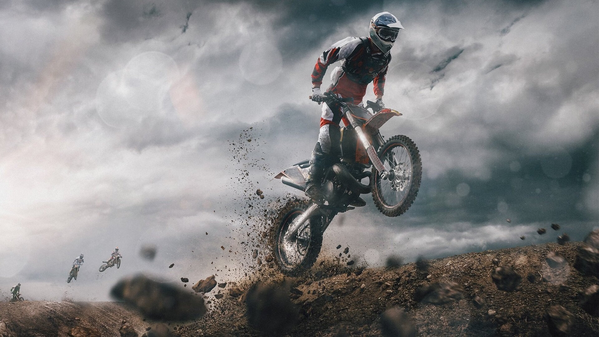 “青训教练员国际交流项目启动，吸收先进理念”，足球青训教练员